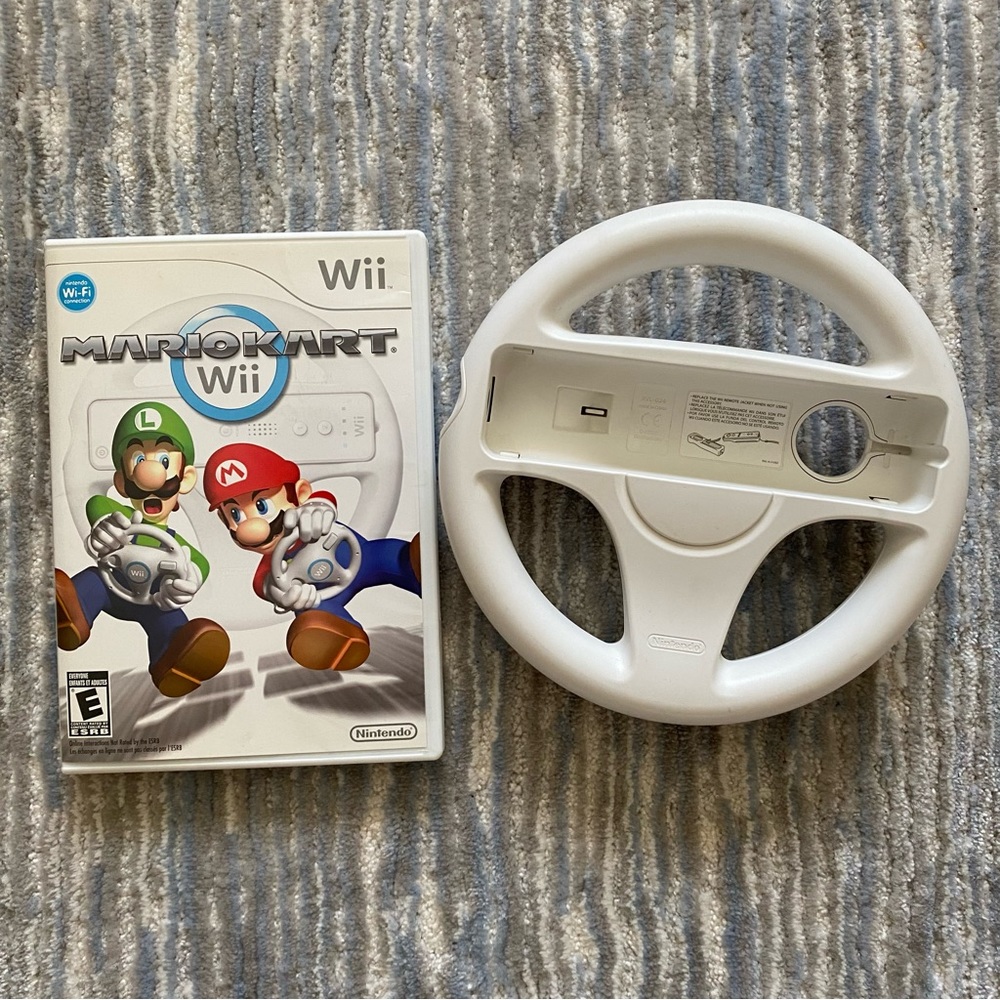 Wii Mario Cart with wheel for gaming